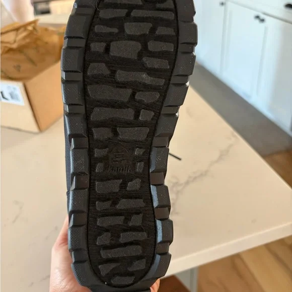 Kamik Hannah Mid Black Winter Boot - Women's - Picture 4 of 5